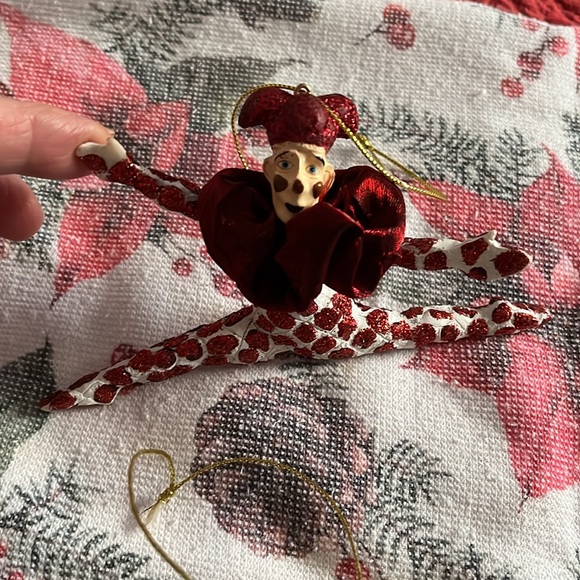 Lot of 4 Christmas Ornaments - Picture 2 of 5